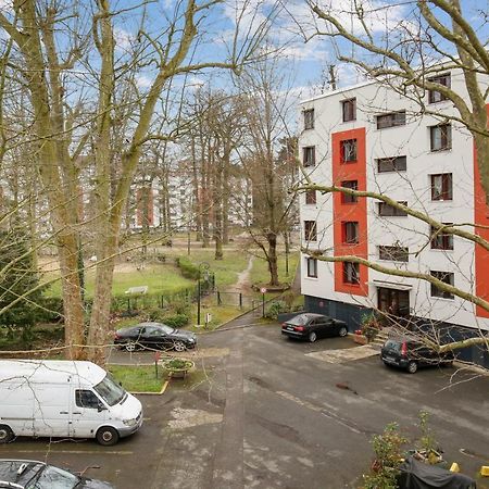 Budget Apart Near Paris Франконвил Екстериор снимка