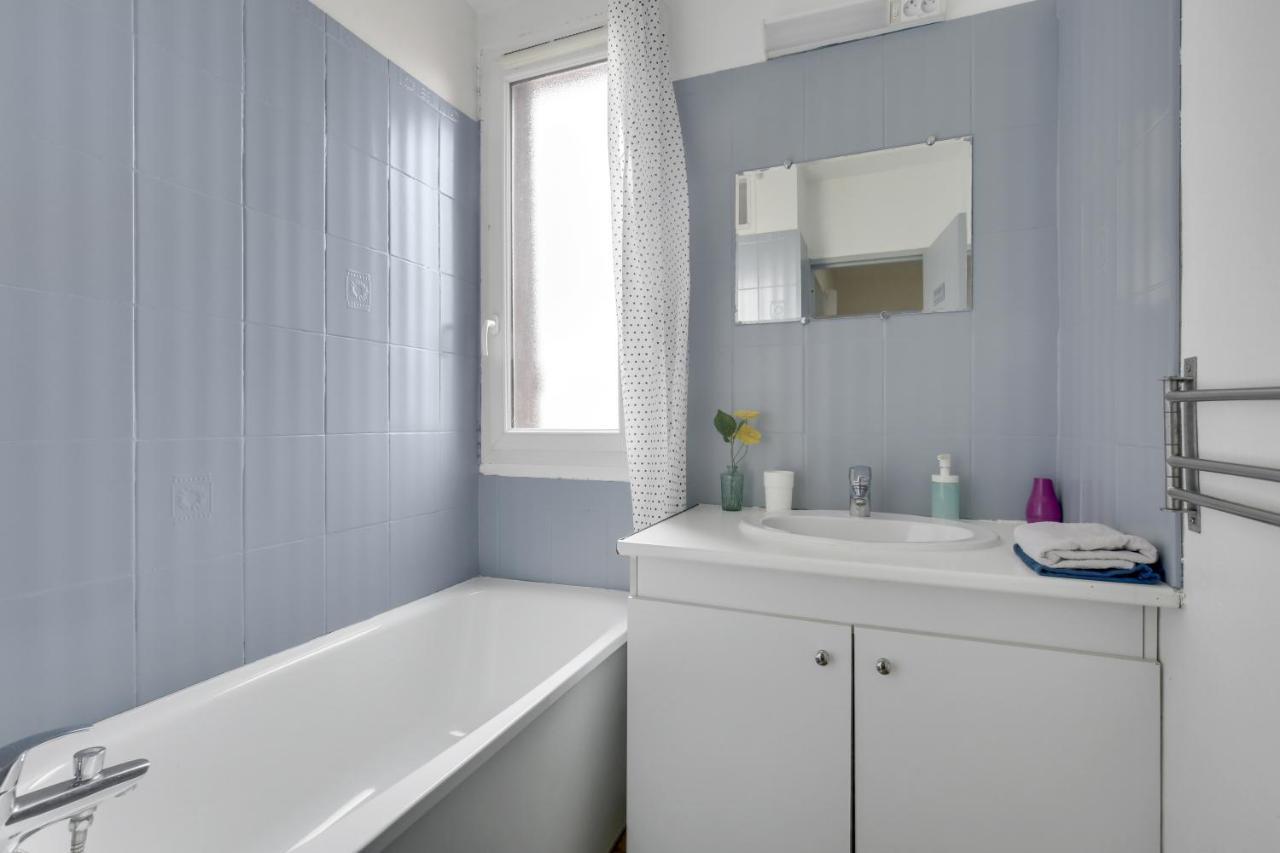 Budget Apart Near Paris Франконвил Екстериор снимка